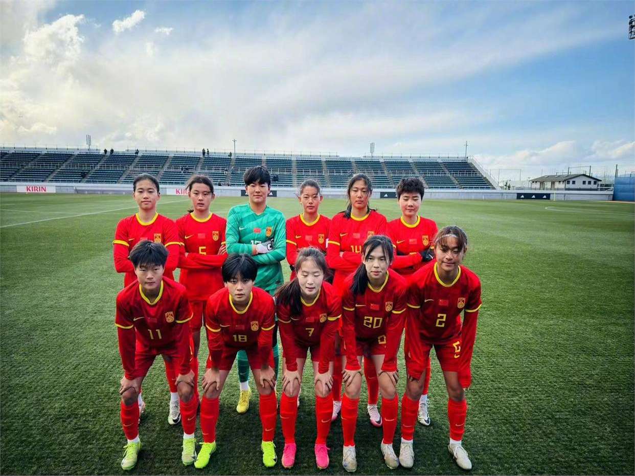 乐鱼体育网站-国际女足比赛中，各国队员展现出色技术和团队合作的简单介绍